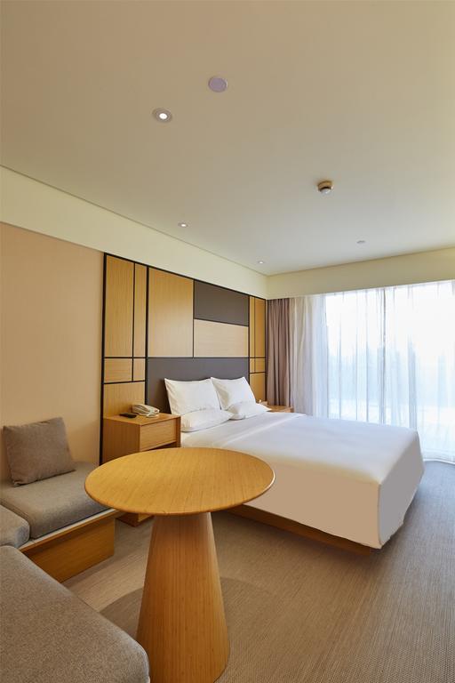 Ji Hotel Shanghai Lujiazui Exterior photo