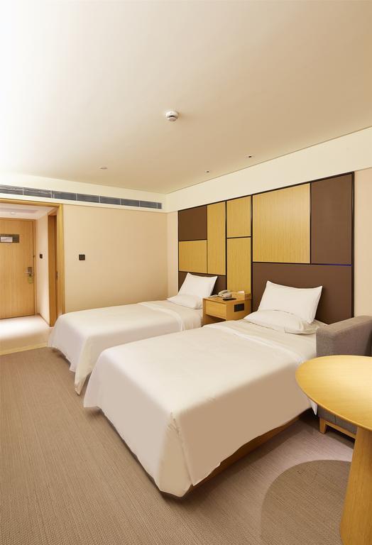 Ji Hotel Shanghai Lujiazui Exterior photo